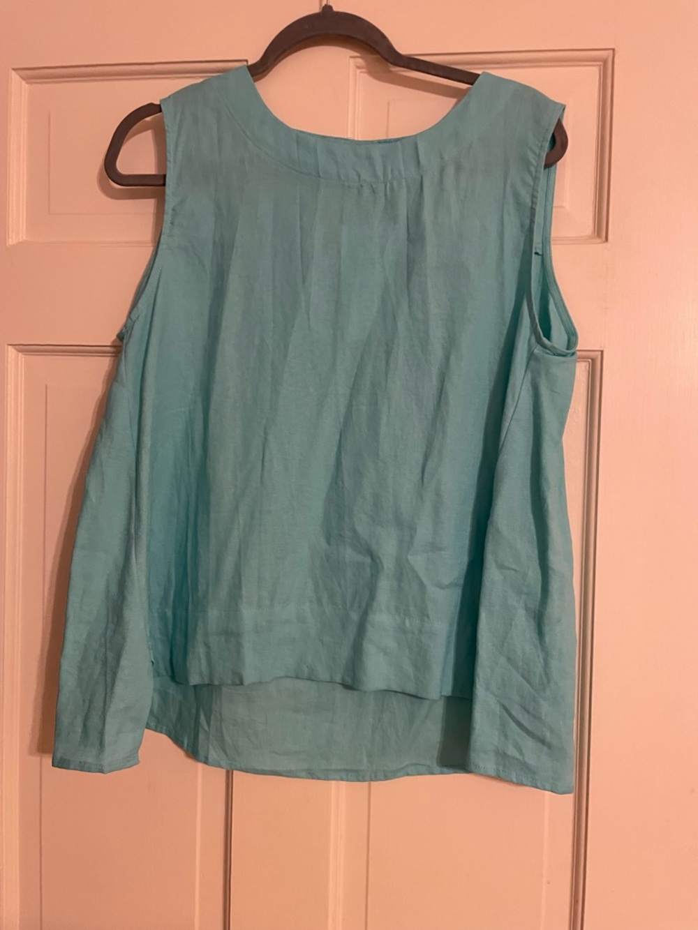 Women's Sleeveless Top in Aqua color difficult to photograph but pretty aqua
